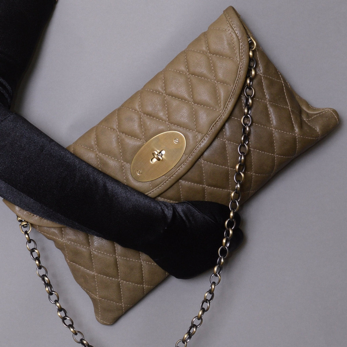 CM59 Quilted Vintage Olive - Carla Mancini Handbags